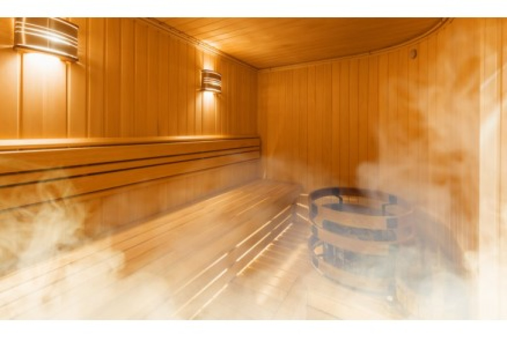 IR Saunas and Steam Saunas vs Dry Saunas 